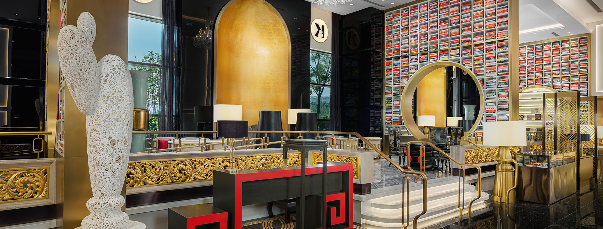 /glp%20karl%20book%20lounge